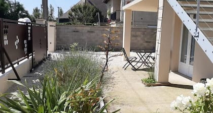 Appartement à 20mn de la Ville a Pied, Animaux de Compagnie Acceptés