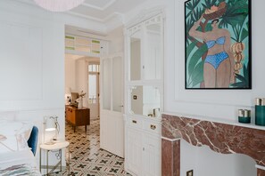 2 chambres, fer et planche à repasser, Wi-Fi gratuit, draps fournis