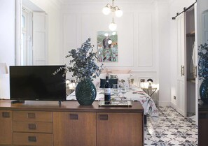2 chambres, fer et planche Ă repasser, Wi-Fi gratuit, draps fournis