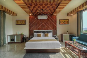 Premium Room, 1 Bedroom, Smoking, Mountain View | 1 bedroom, in-room safe, desk, laptop workspace - Appas Hotel (Baijnath)