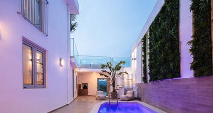 Sun Moon Villa II, True Nature Purity