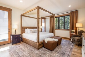 4 bedrooms, Internet, bed sheets