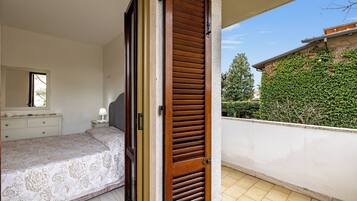 Family House, Multiple Bedrooms, 2 Bathrooms (Casa al Ponte dei Marmi - few KM to) | 2 bedrooms, free WiFi, bed sheets