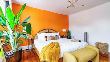 2 Schlafzimmer, Zimmersafe, Schreibtisch, Bügeleisen/Bügelbrett