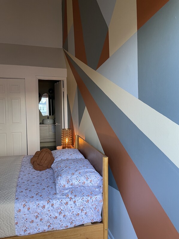 2 chambres, fer et planche à repasser, Wi-Fi, draps fournis
