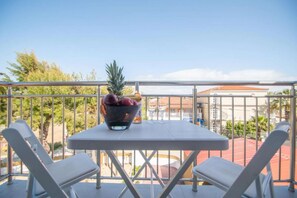 Outdoor dining - san maei studios 104 ground floor (ΛΑΓΑΝΑΣ)