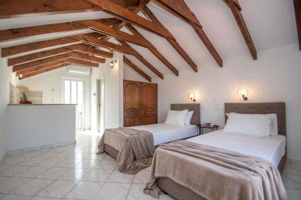 1 bedroom, iron/ironing board, free WiFi, bed sheets