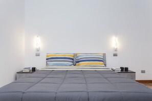 1 bedroom, iron/ironing board, WiFi, bed sheets - [stazione Centrale] Ariel Soperga32 Appartamento Nuovo a 100 m Dalla Stazione (Milano)