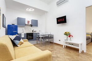 Smart TV - [stazione Centrale] Ariel Soperga32 Appartamento Nuovo a 100 m Dalla Stazione (Milano)