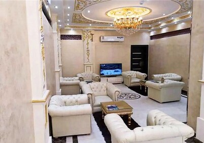 Al Ghubaishi Plaza