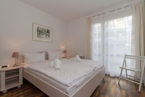 2 bedrooms, iron/ironing board - 3-zi-fewo für 4 Pers. im Erdgeschoss, Strandnah (Graal-Müritz)