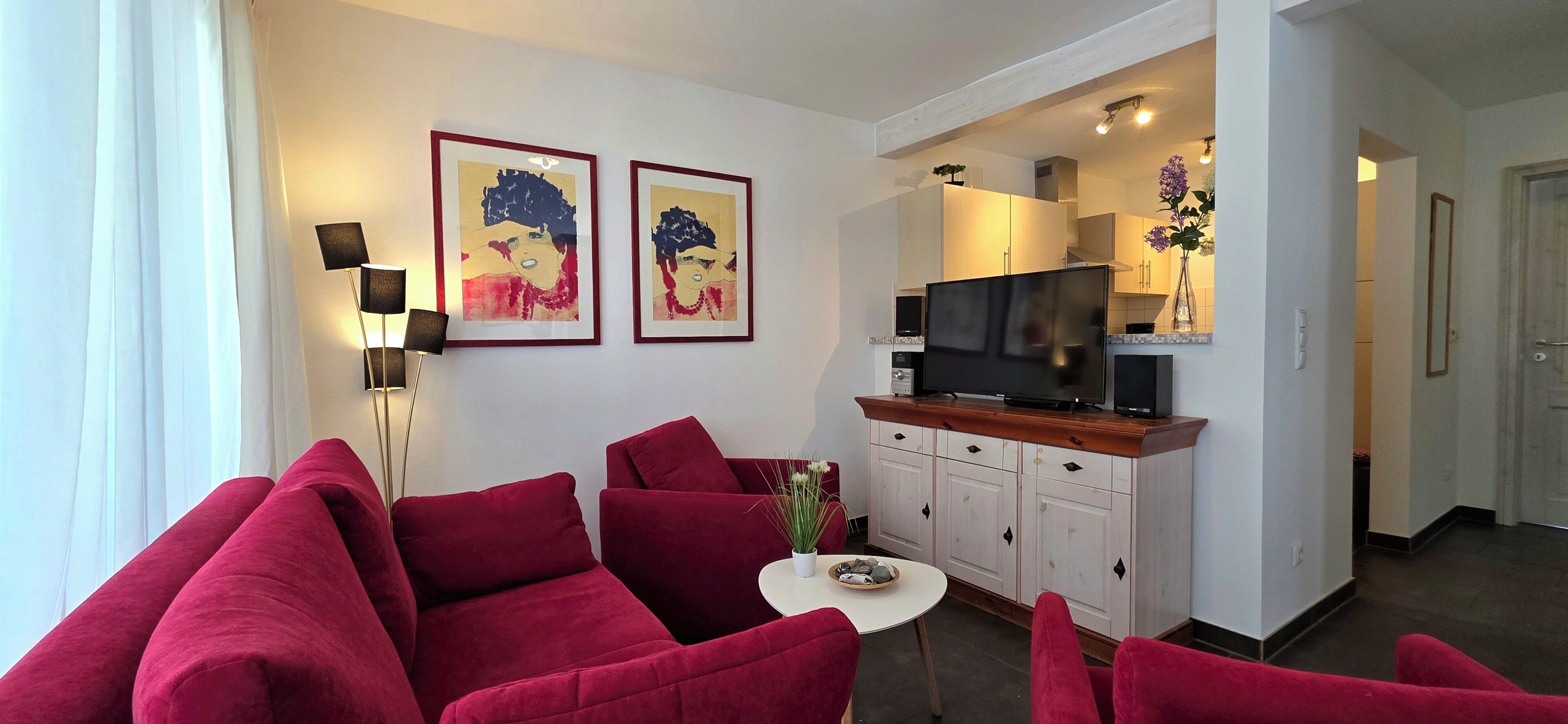 TV, fireplace, DVD player, stereo