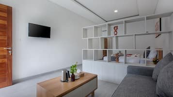 Deluxe Δωμάτιο, Θέα στον Κήπο (Deluxe Upper Floor) | Περιοχή καθιστικού
