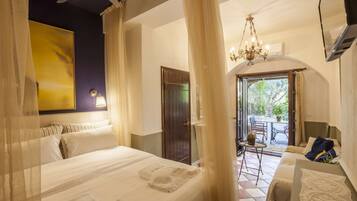 1 bedroom, iron/ironing board, travel crib, free WiFi