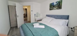 Apartment | 1 bedroom, iron/ironing board, free WiFi, bed sheets