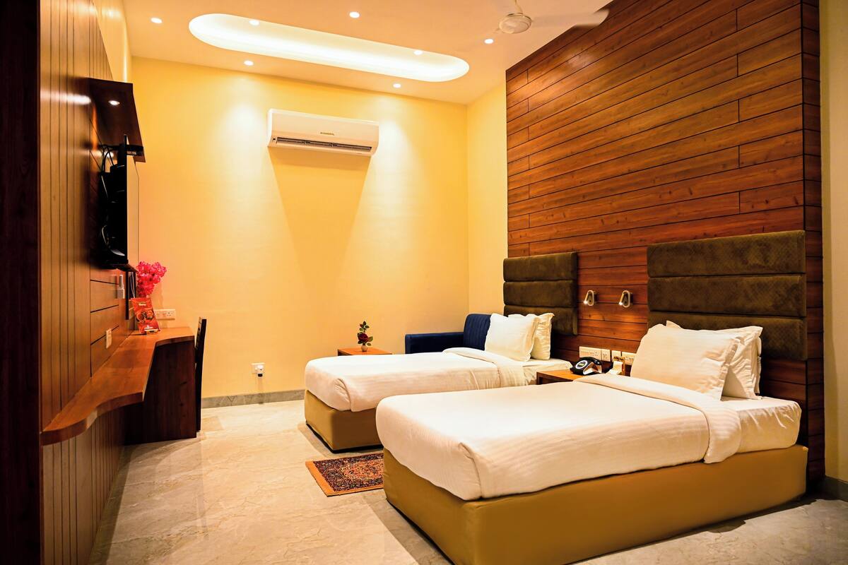 Standard Room | 1 bedroom, bed sheets