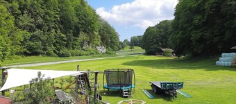 Ferienwohnung Juchhee 35 qm mit Schlafzimmer, Galerie-schlafzimmer und Balkon