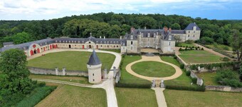 Romantic Loft with pool