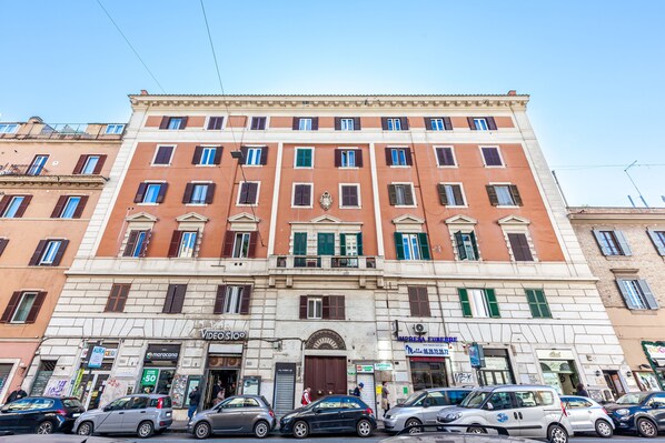 Majoituspaikan julkisivu