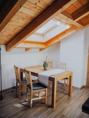 Dining - Ferienwohnung für 2 Personen, 60 qm (Marktschellenberg)