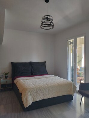 2 quartos, ferros/tábuas de passar roupa, Wi-Fi, roupa de cama