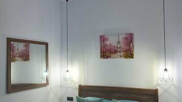 Comfort Apartment, Mountain View | 1 bedroom, in-room safe, soundproofing, iron/ironing board