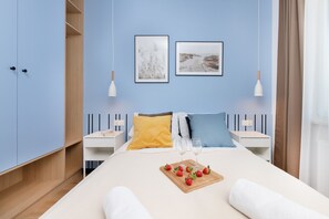 2 bedrooms, cots/infant beds, bed sheets - Apartment in Puck by Renters Prestige (Puck)