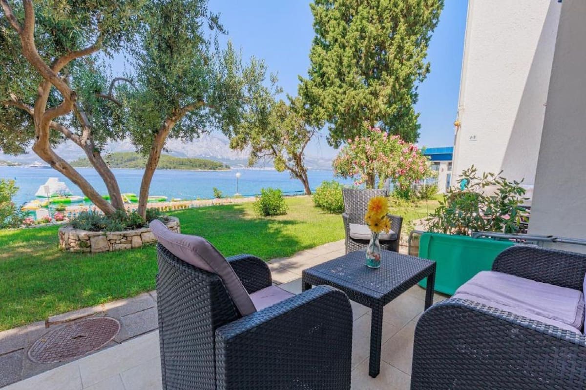 Apartment (Comfort One Bedroom Apartment with Ga) | View from room