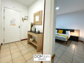 3 quartos, Wi-Fi de cortesia, roupa de cama