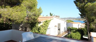Seaside Villa with Garden, 100m from La Farella Beach, 3 Bedrooms, Sleeps 6
