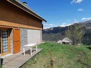 Outdoor dining - Warm half chalet for 6, south terrace, fireplace (Pra-Loup)
