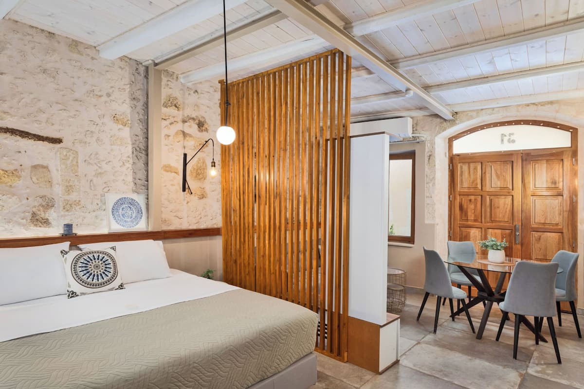 Comfort suite | 1 slaapkamer, lakens van Egyptisch katoen, luxe beddengoed