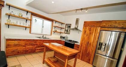 Wide Family House 5 Beds House in Chihuahua