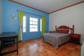 Room - Wide Family House 5 Beds House in Chihuahua (Chihuahua)