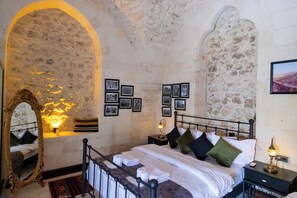 Tremannsrom – basic | Strykejern/-brett, wi-fi (inkludert) og sengetøy