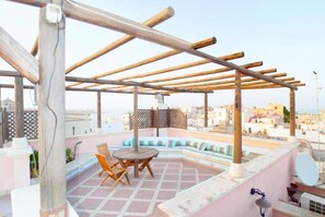 Casa, 2 habitaciones, para fumadores, balcón | Balcón