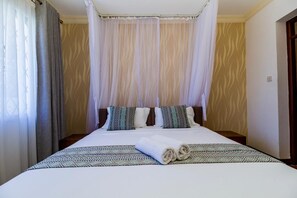 Executive Apartment | 2 bedrooms, free WiFi