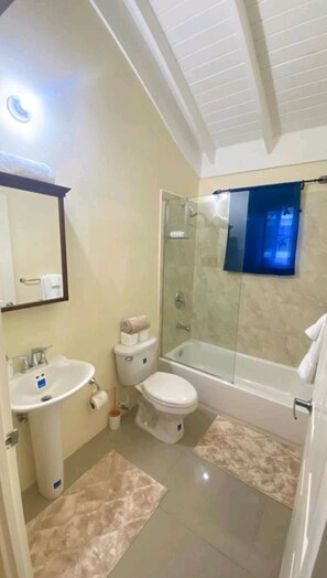 Bathroom - Royal Palm Luxury Villas (Ocho Rios)