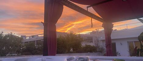 Bain à remous extérieur