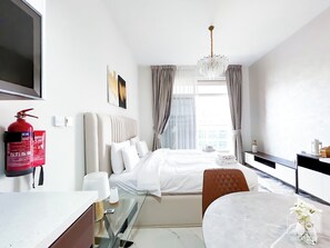 Apartment (0 Bedroom) | Living area - Stunning Studio With Balcony in Arjan (Dubai)