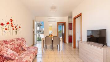 Apartment | Living area