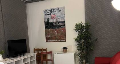 Apartamento Privado en Chalet de Lujo con Jardín , Mascotas si