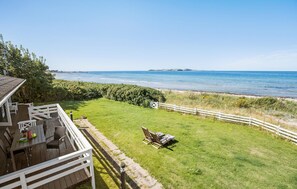 Terrace/patio - Amazing home in Føllenslev with kitchen (Føllenslev)