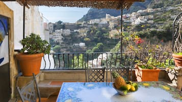 Appartamento, terrazzo, vista città | Terrazza/patio