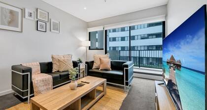 Prime 1BR Apt. in Williams Landing w/ parking