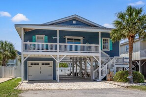 Exterior - Cozy 4 bedroom, 2.5 bath home near Cherry Grove North Myrtle Beach. Private pool, no pets (North Myrtle Beach)