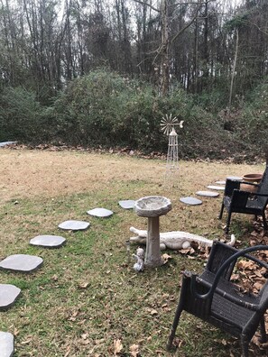 Grill-/Picknickplatz
