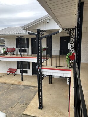 Exterior - Jet Motor Lodge (Stamps)