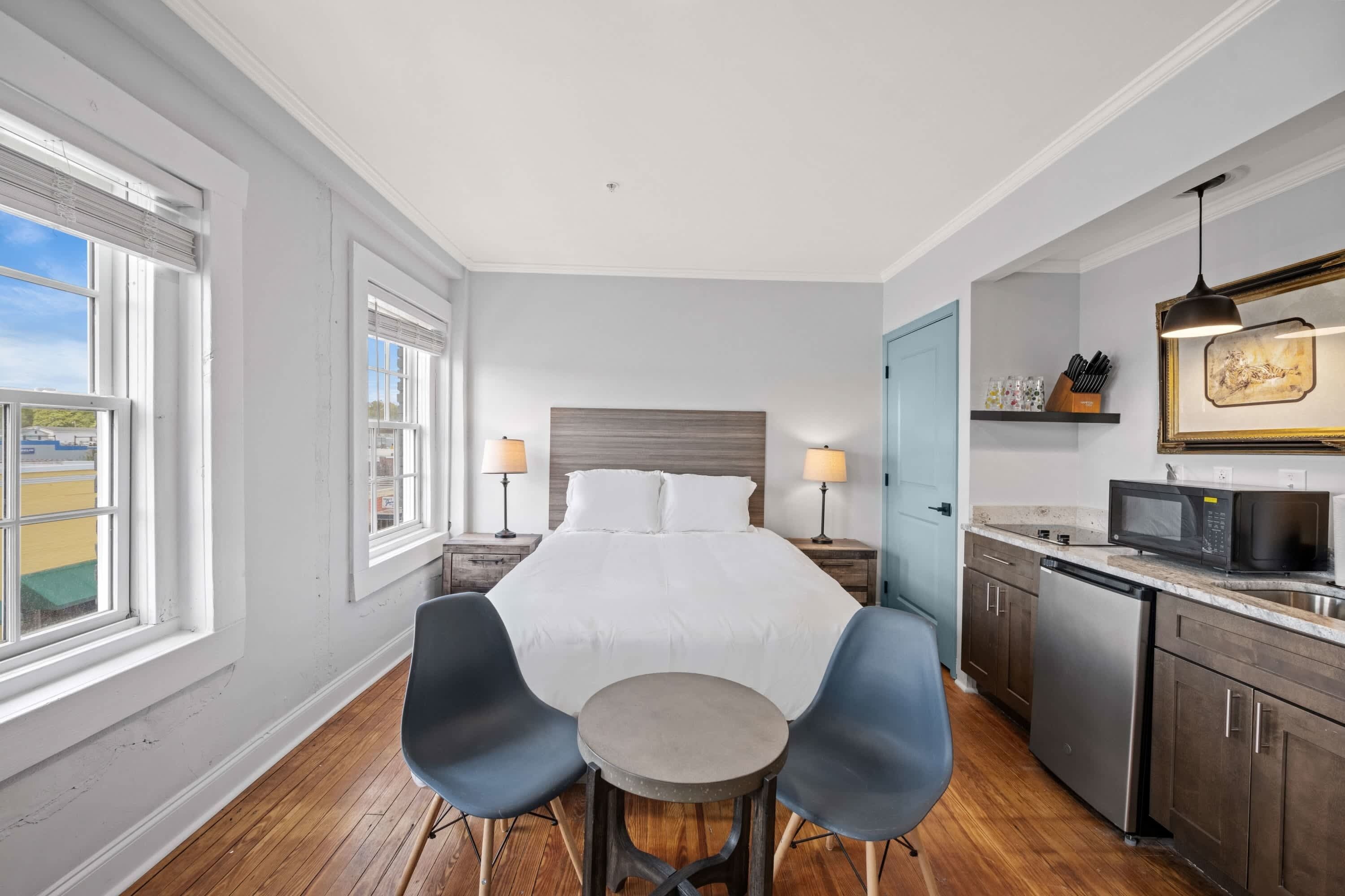 1 多间卧室、WiFi、床单