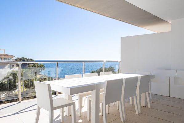 Villa | Terrace/patio